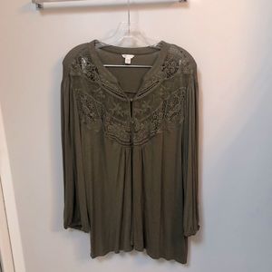 Women’s Cato tunic top with lace. Size 22/24 Green